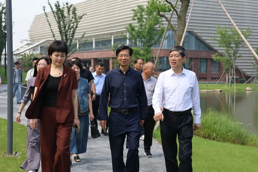 衢州市食品联合会一行来院调研交流