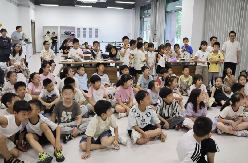 盛夏趣探科创！解锁孩子的科技成长之旅